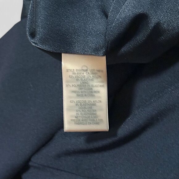 Elie Tahari Zoe Sheath Long Sleeve V-neck Form Fitting Dress Dark Blue Size 12 - Picture 8 of 9